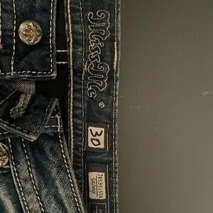 Miss Me size 30 skinny jeans